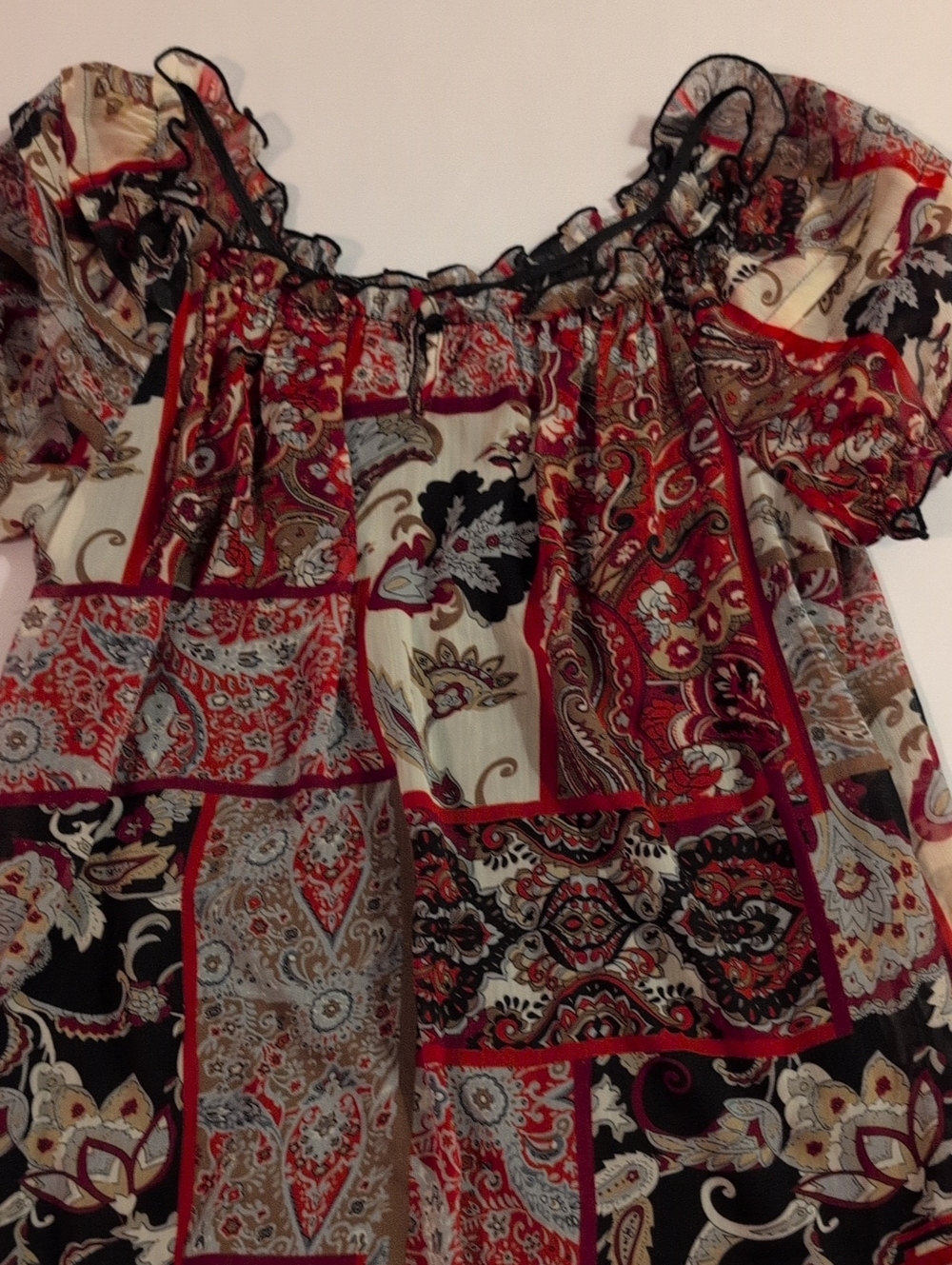 A.Byer Women's Red Paisley Off-Shoulder Blouse Sz Large
